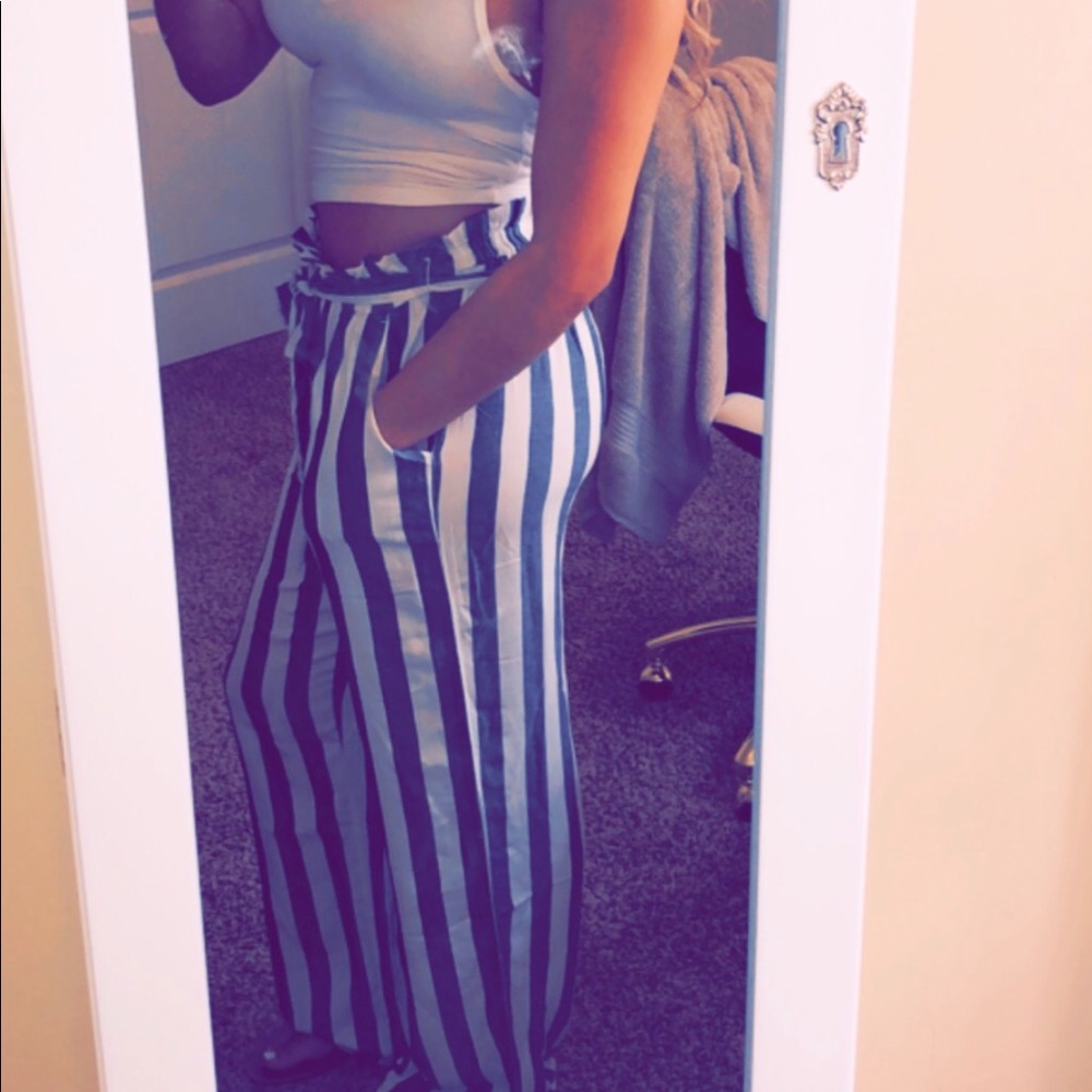 Fun striped American eagle pants